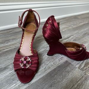 J Vincent Isadora Satin Peep Toe